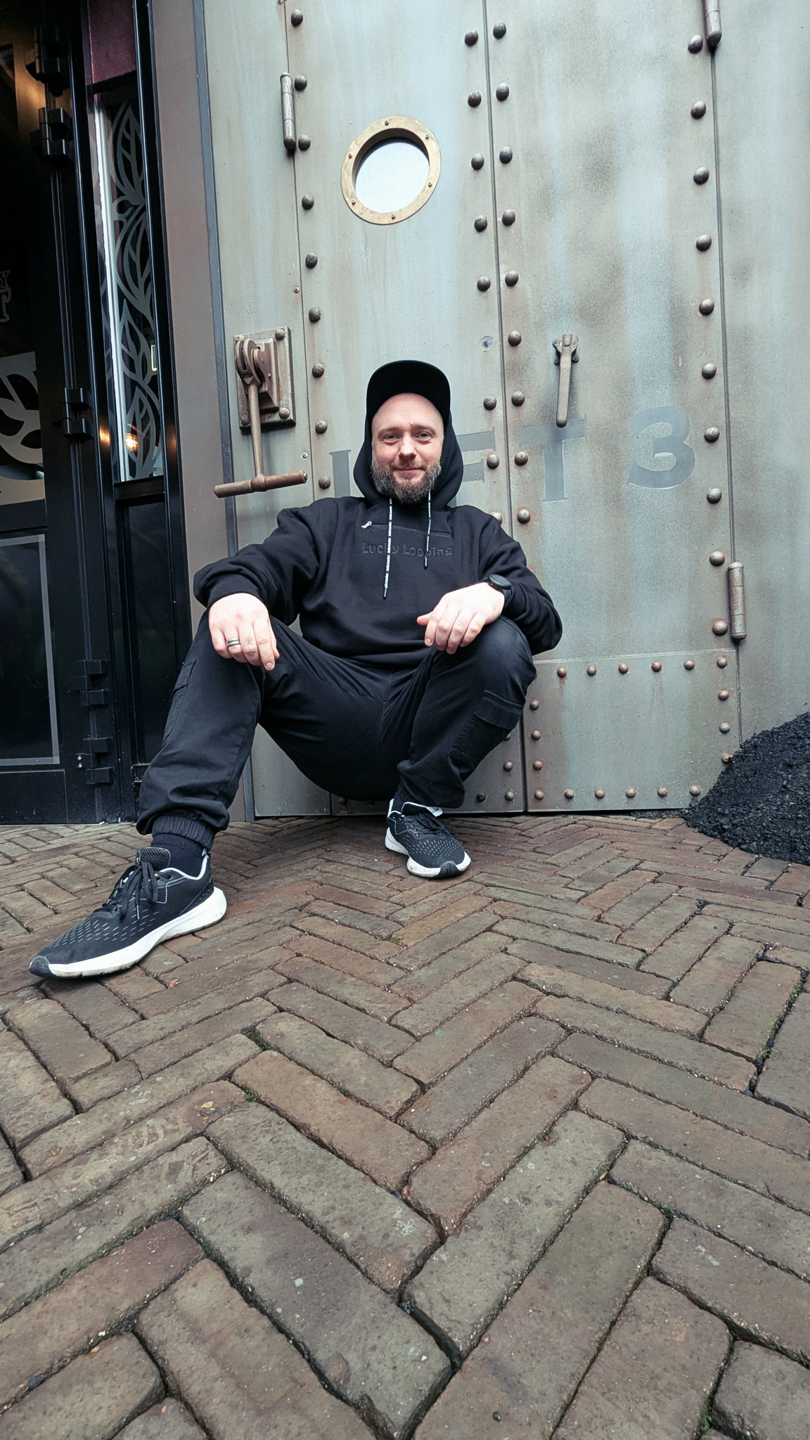 Lucky Looping - Kundenstories Hoodie 16 22