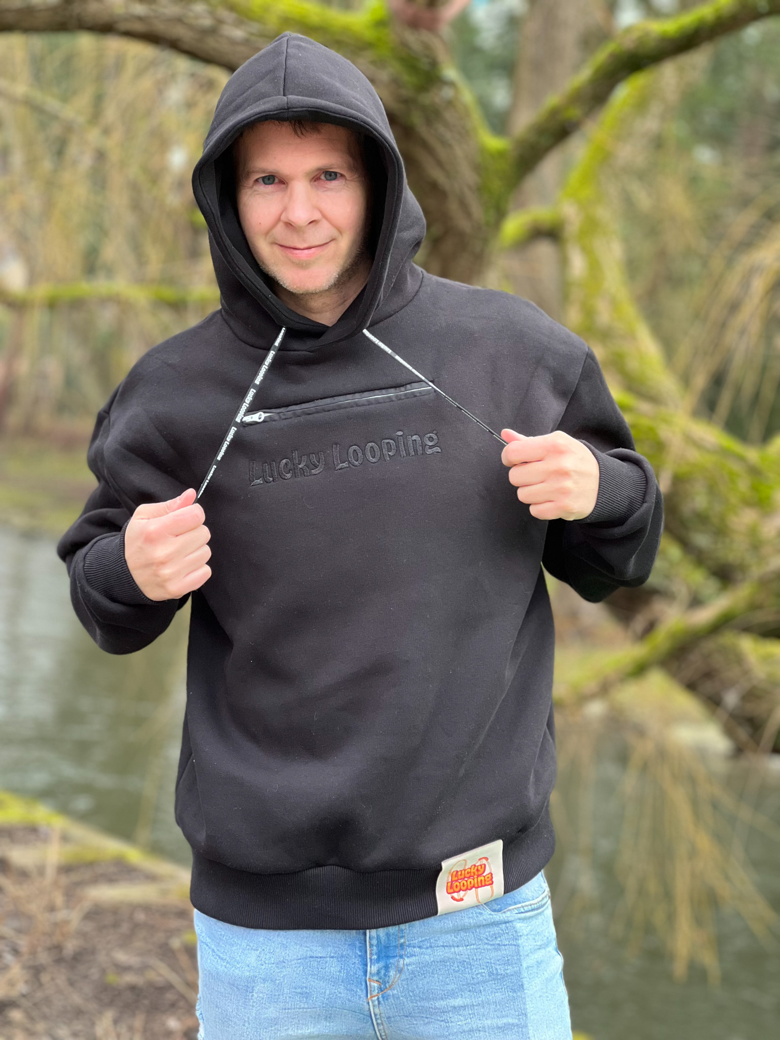 Lucky Looping - Kundenstories Hoodie 24 14