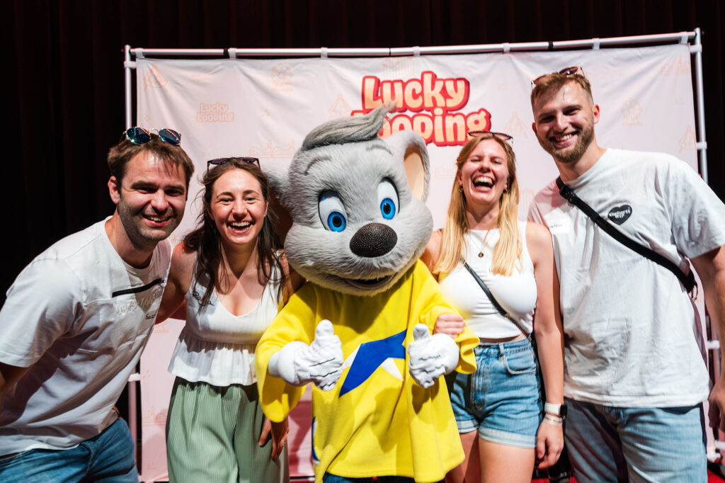 Lucky Looping - DSC00498 147