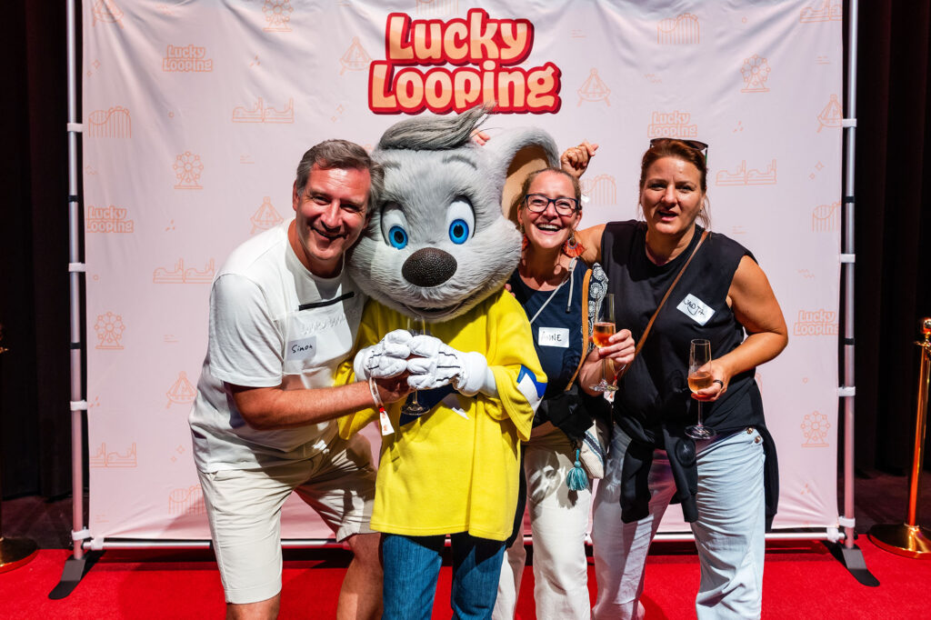 Lucky Looping - DSC00515 143